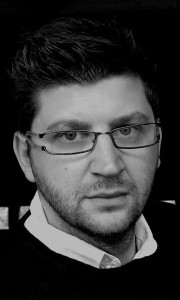 600483_169482189886491_259897930_n