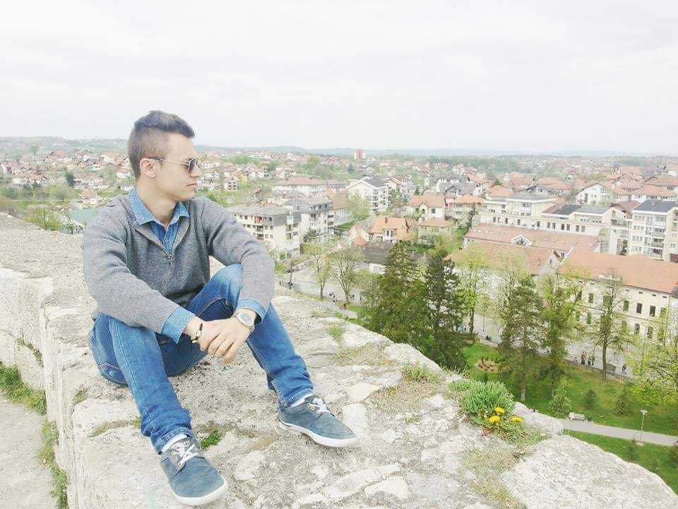 11130052_1630336397201351_1204551982_n