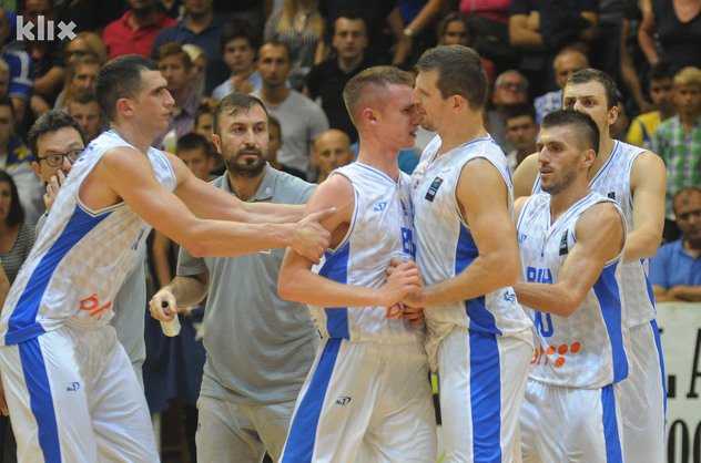 14317484_1471992756149354_3276780998629966005_n