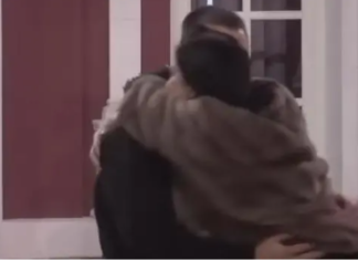 Mina Vrbaški presrećna što ga vidi u Eliti – potrčala mu u zagrljaj: Sve je podseća na Mensura