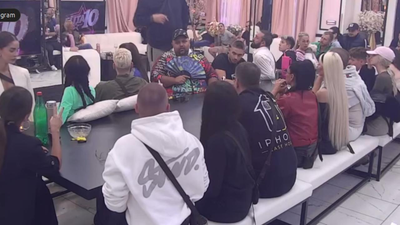Pomirenje veka u rijalitiju koje smo svi čekali - i dok se fanovi raduju, učesnici osuđuju i napadaju ih
