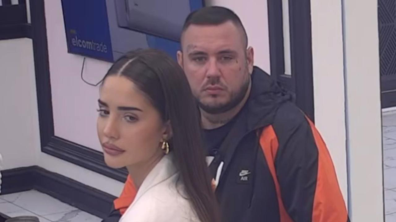 Ovoliko bolnu izdaju nije očekivala - Anđela Đuričić prevarena na najpodliji način ponovo u rijalituiju, ovo niko ne zaslužuje