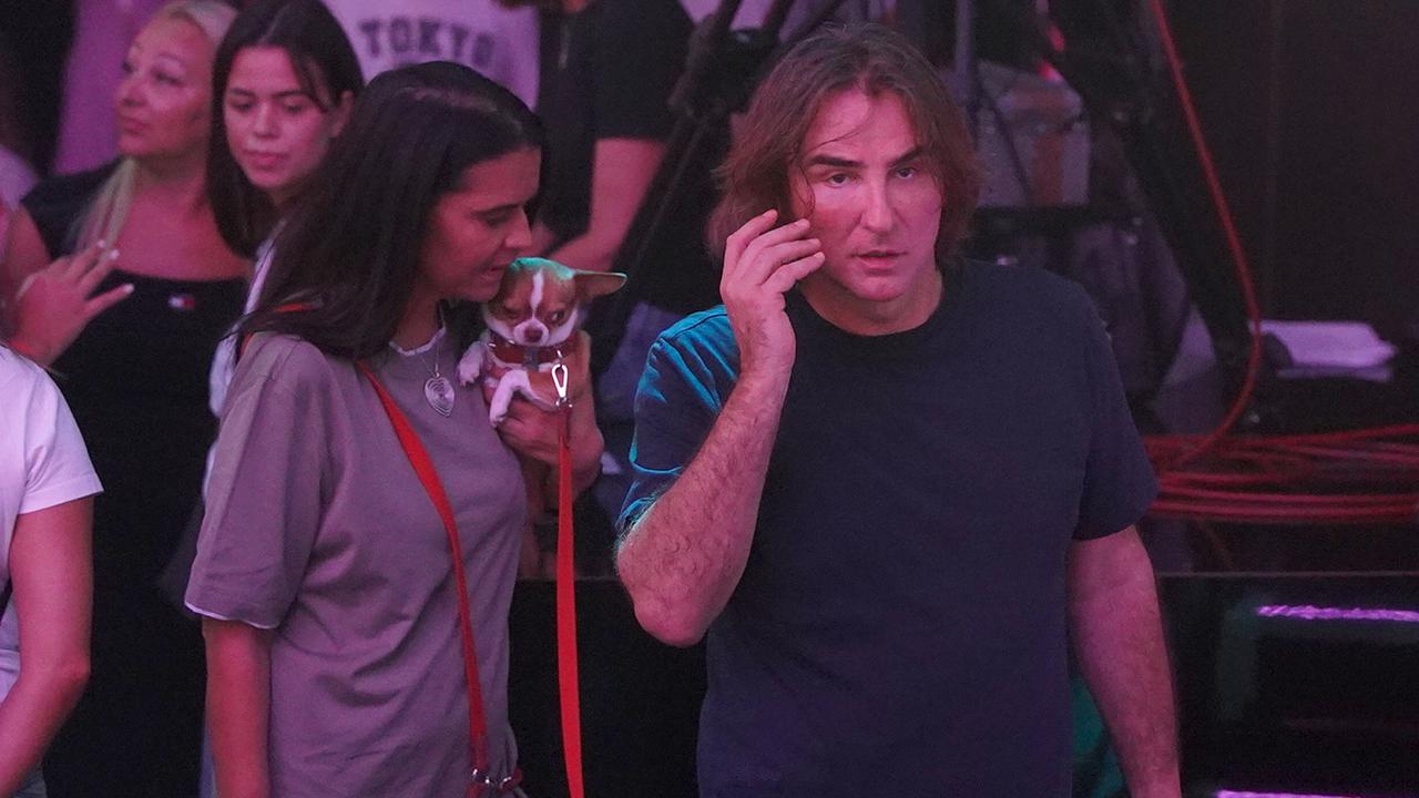 Osilili se, udarili na ruku koja ih hlebom hrani: Željko Mitrović momentalno reagovao zbog nepoštovanja programa televizije Pink