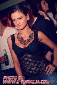 63503_468715619864732_1225668409_n