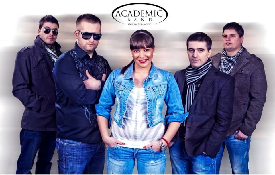 999107_269411396536911_874810210_n