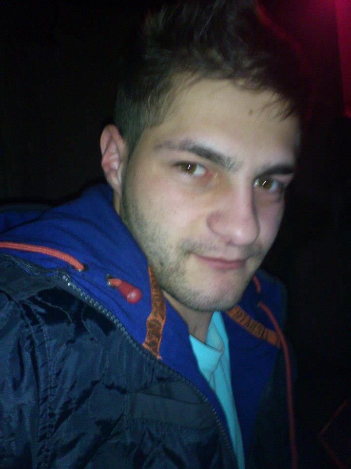 480376_525370634162218_597000970_n