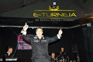 76319_571293259566964_351760399_n