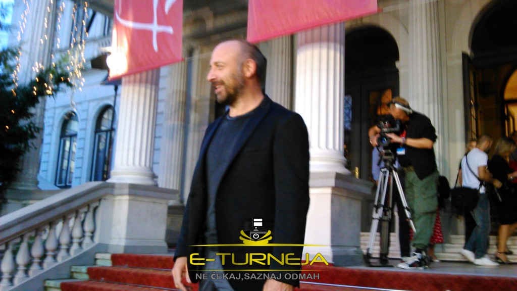 watermarked-Halit Ergenç 4