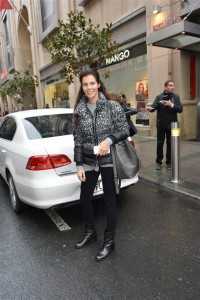 hatice-sendi-190739HS