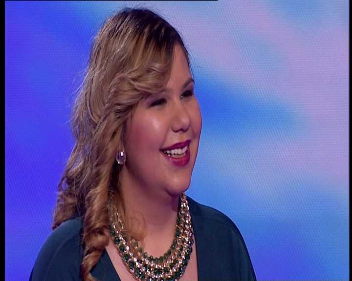 PINKOVE ZVEZDE 028 skracena upper field.Still150