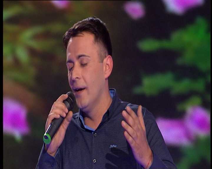 PINKOVIE ZVEZDE 034 Baraz upper field.Still117