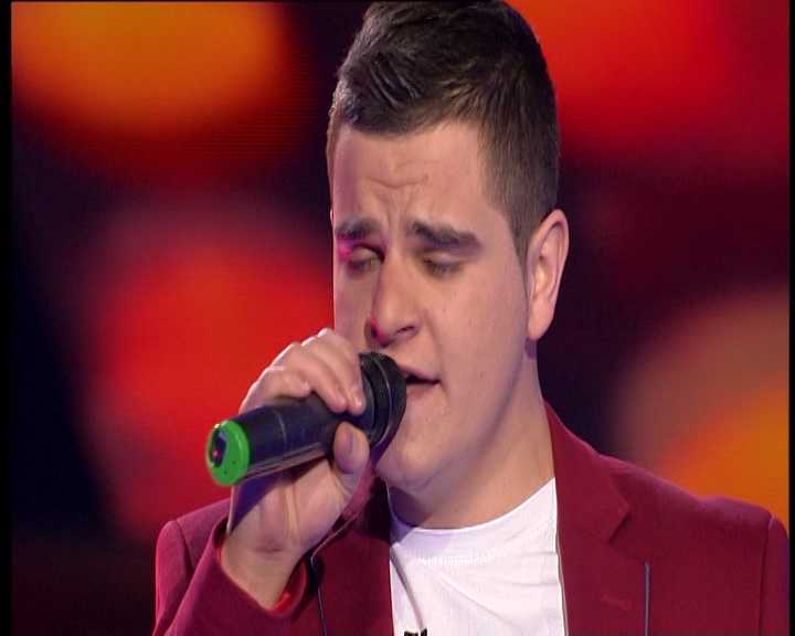 PINKOVIE ZVEZDE 034 Baraz upper field.Still197