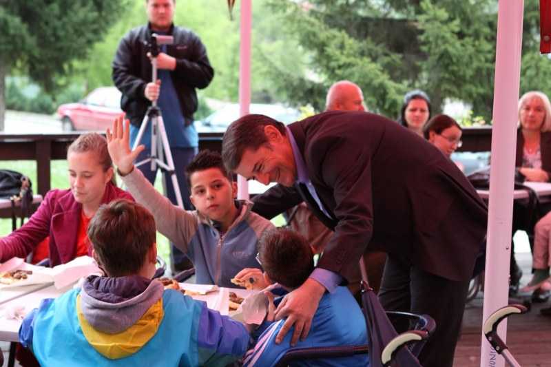 Prvomajsko-druzenje-sa-djecom_800x533