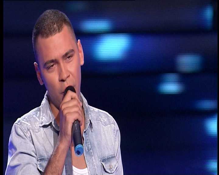 PINKOVE ZVEZDE 045 UPPER.Still102