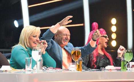 zvezde-granda-foto-tv-prva-1418497519-598689