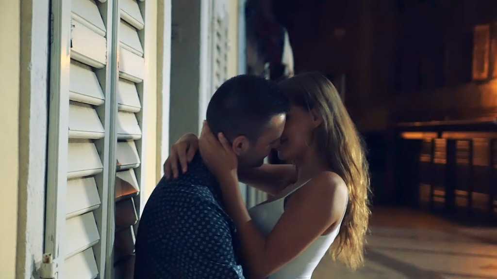 Fantastic Band feat DJ Djuka and DJ Emil - Taguj me_HD.00_01_55_21.Still005