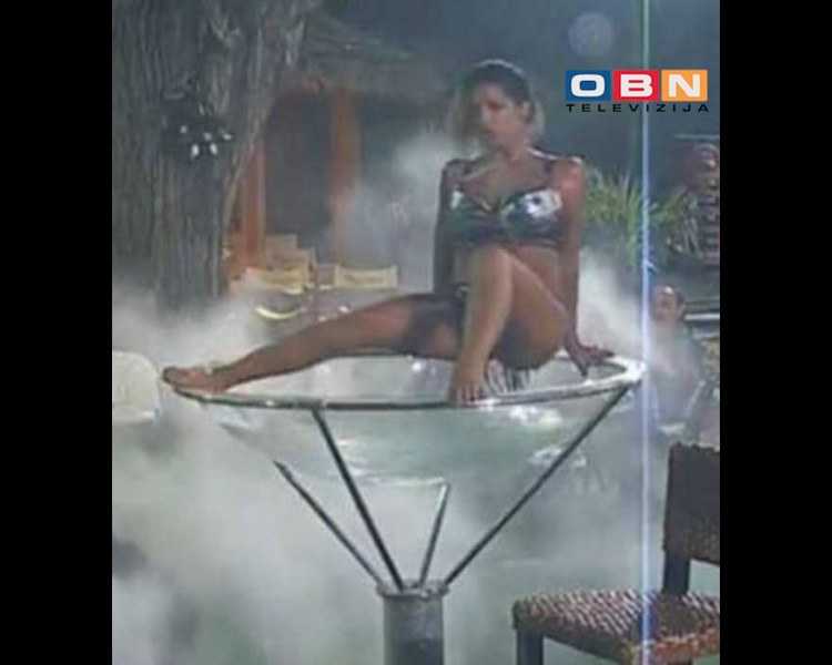 Sequence 08.00_00_01_17.Still001_750x600