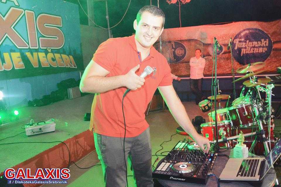 11888109_819584541472514_4639127538438698046_n