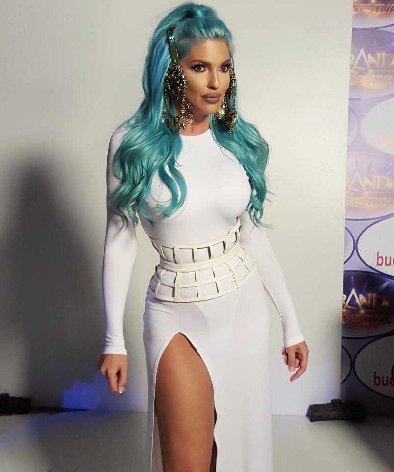 12038331_10153762145711282_1758428957355955499_n