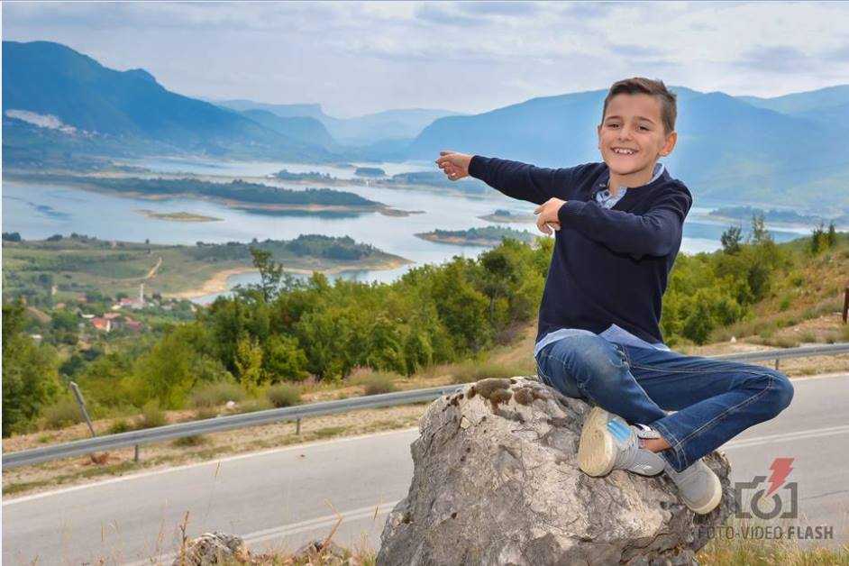 11990374_878639342227011_423334642955745003_n