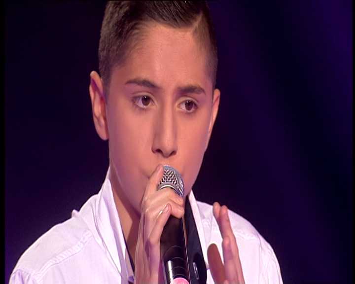 Pinkove Zvezdice 009 upper.01_14_40_20.Still047