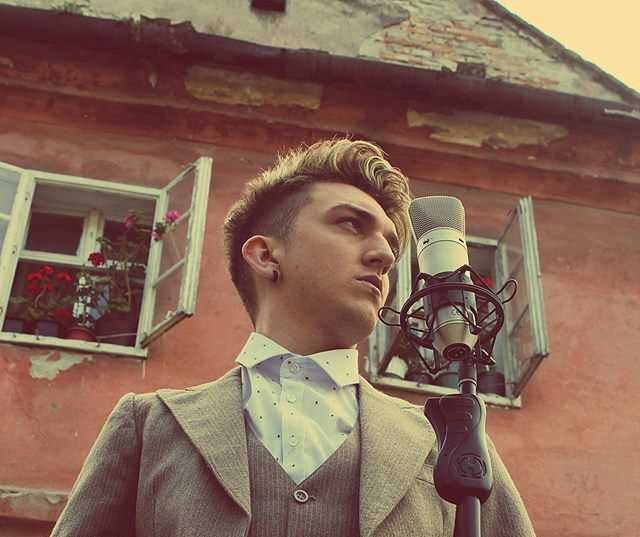 12204592_10207190841361254_244540581_n