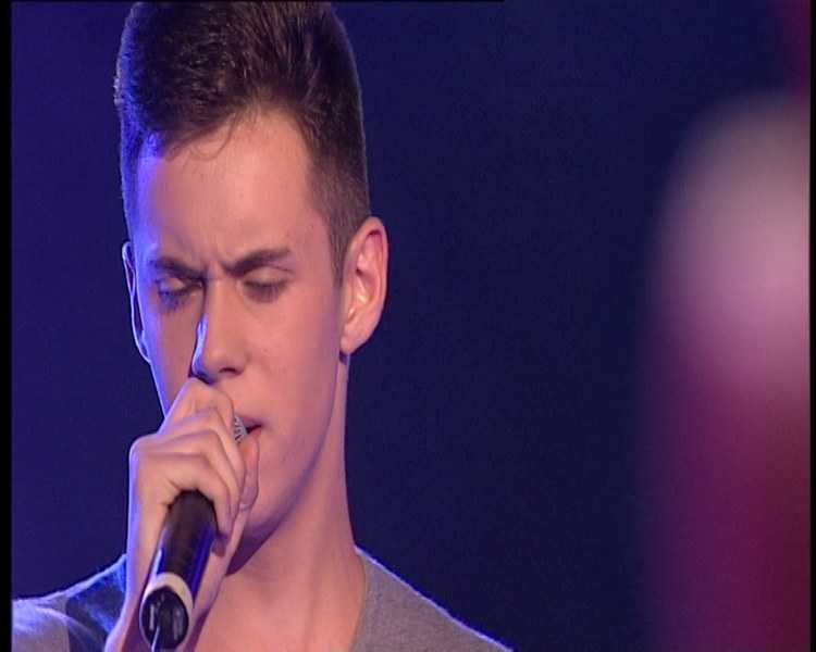 Pinkove Zvezdice 014 upper.01_17_20_18.Still043_750x600