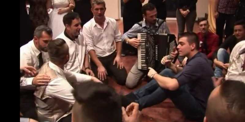 Screenshot_1_800x398