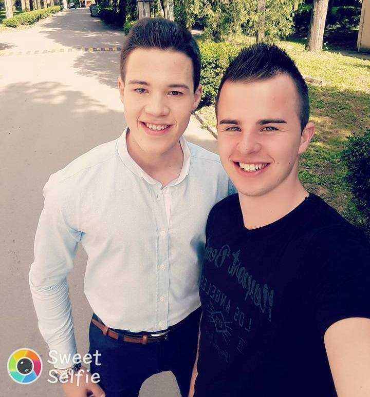 13310552_875525909257889_5043107473931463175_n