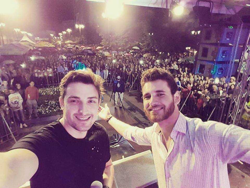 13882082_1602760210021179_7595232416900189477_n