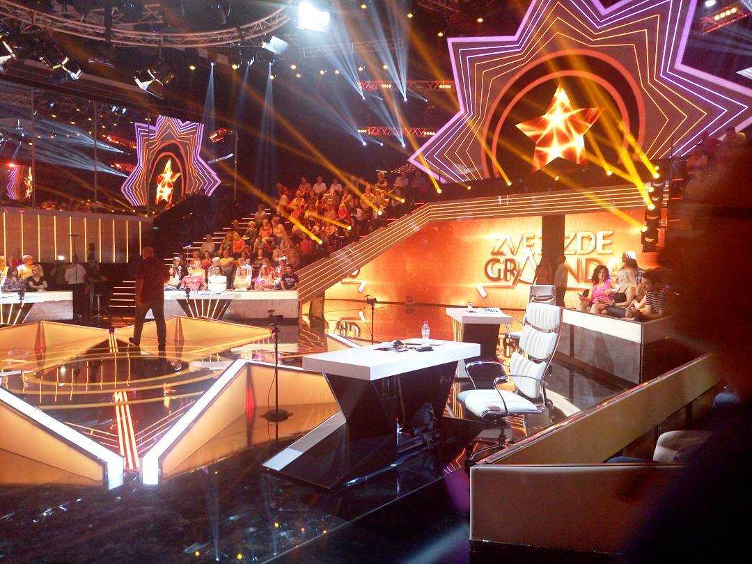 14240515_562394800552120_1225161624_n